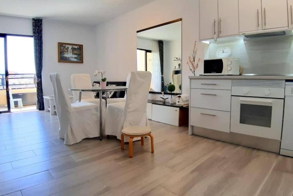 Appartement Playa Paraiso. 1 Bedroom. Sea V. Costa Adeje (Tenerife)